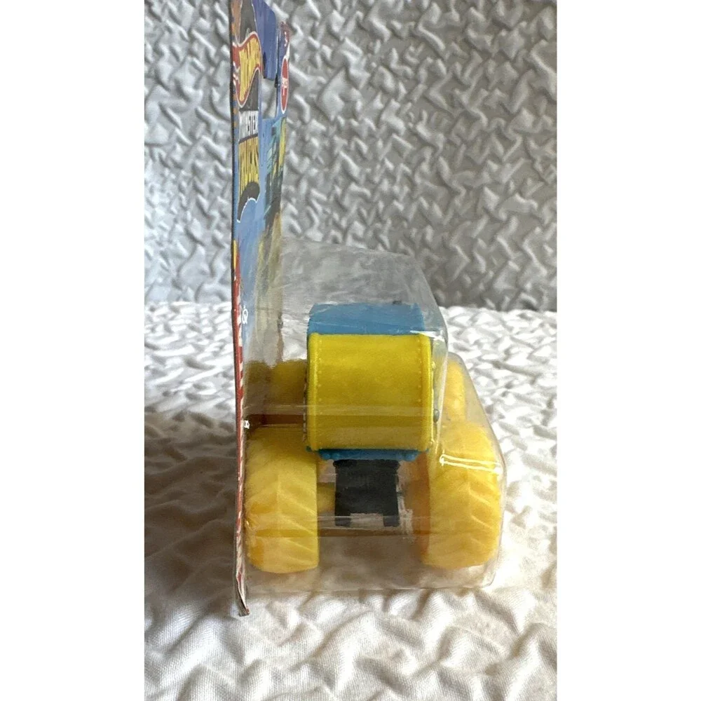 Hot Wheels Monster Trucks Will Trash It All Dinosaur Mattel